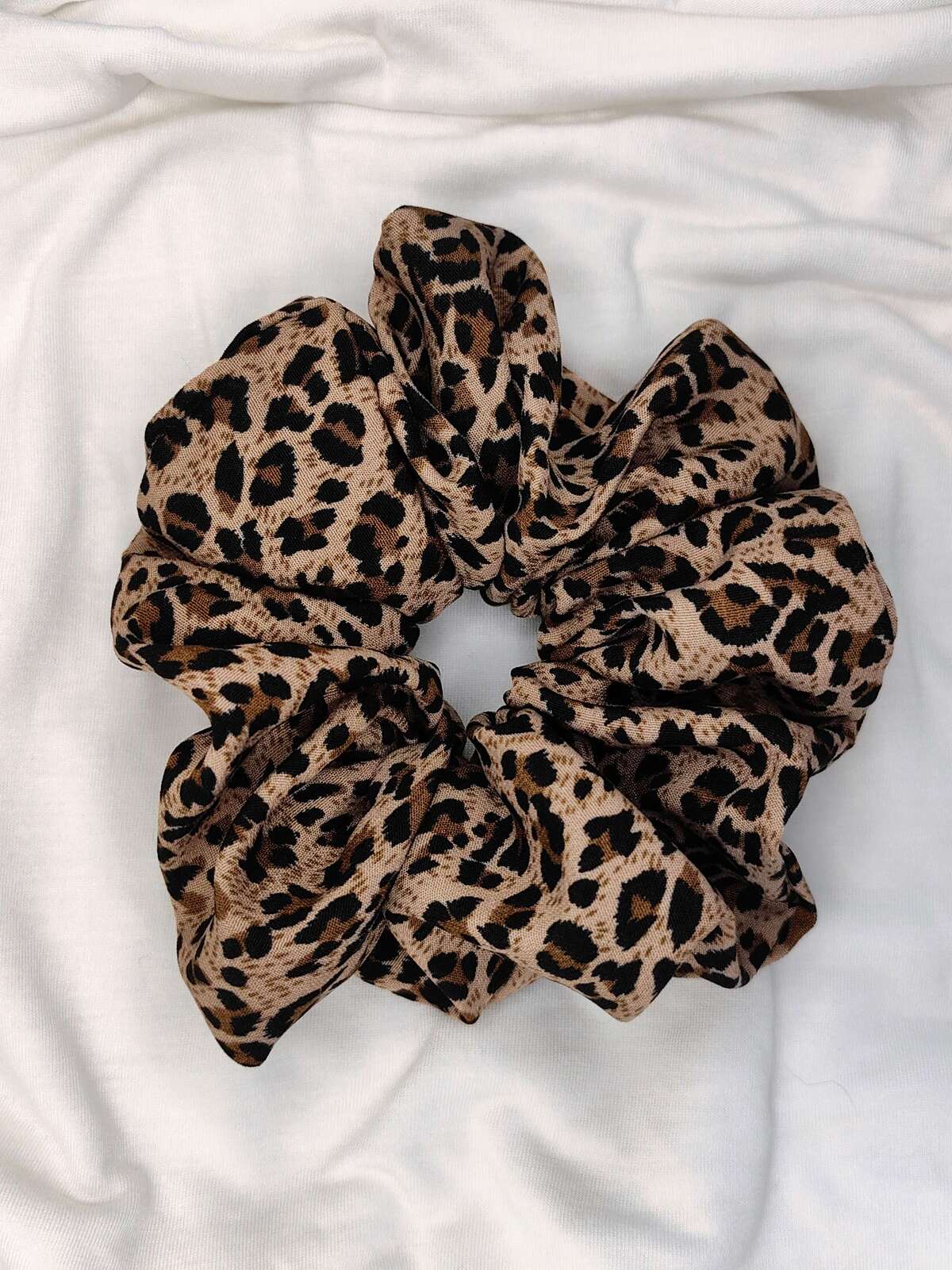 HR-SC-00008-1 Brown leopard - Image 1